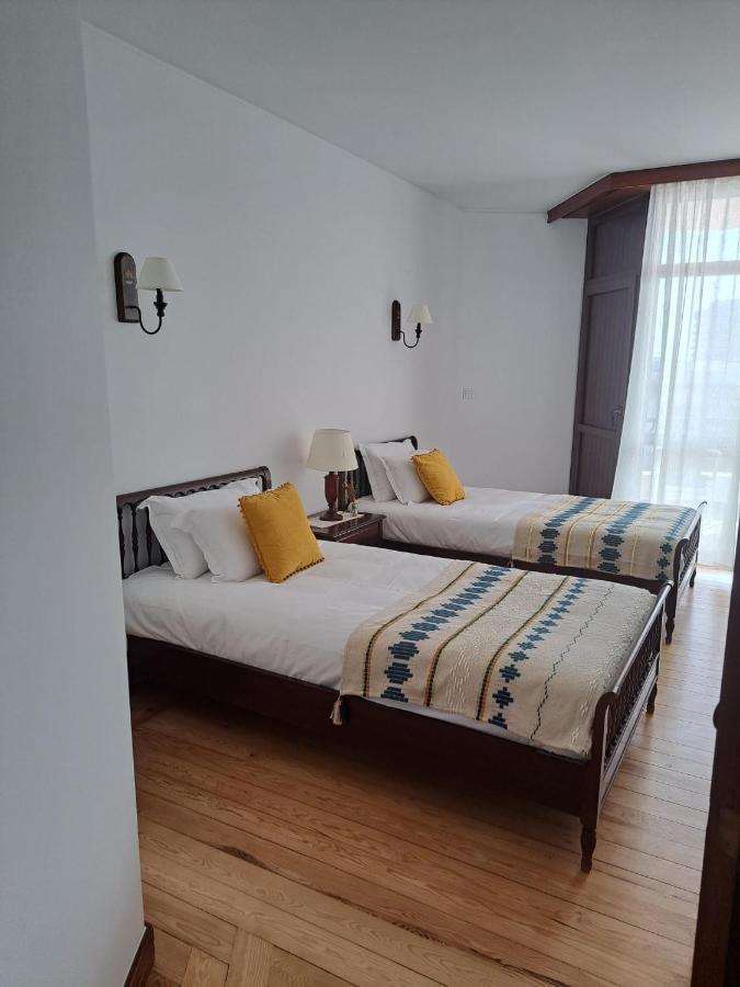 Boutique Inn & Restaurant - Casa Dos Suecos Фигейра-да-Фош Экстерьер фото